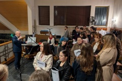 PXL_20260404_182722478